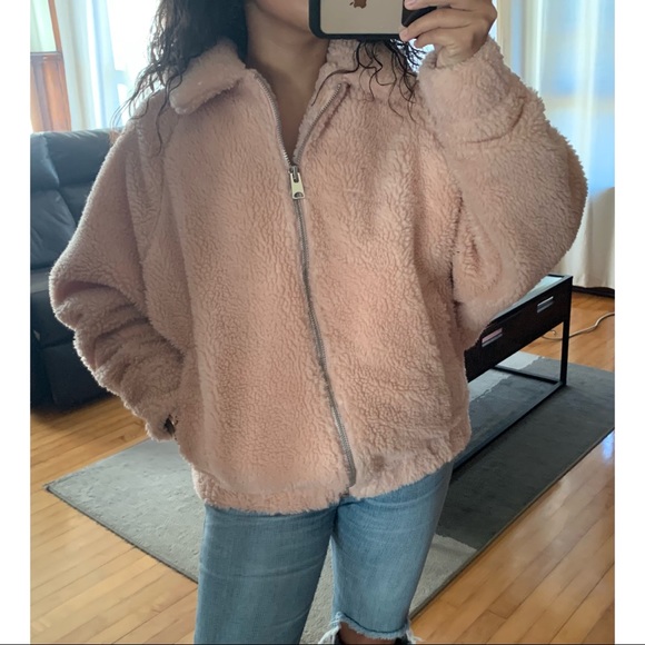 Urban Outfitters Jackets & Blazers - UO Pink Fuzzy Zip Up Jacket